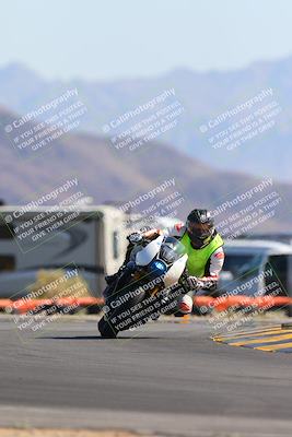 media/May-12-2024-SoCal Trackdays (Sun) [[ad755dc1f9]]/7-Turn 16 (915am)/